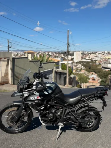 Olá ! Fazemos financiamento bancário passamos cartão!