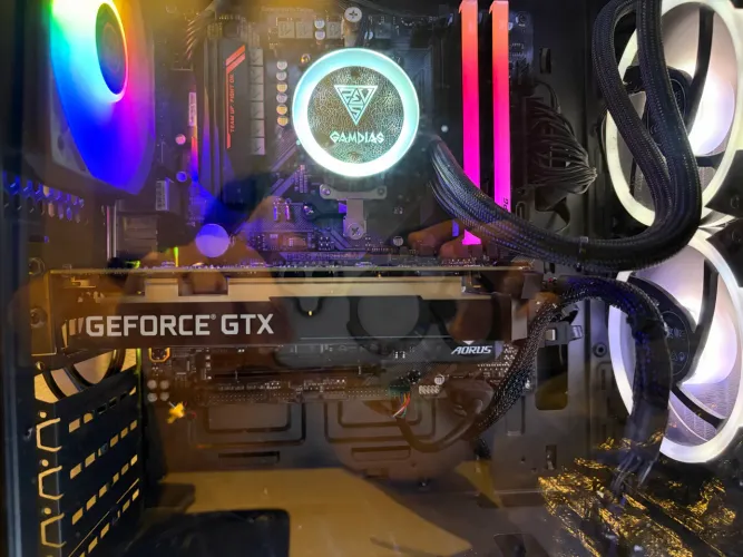 Placa de vídeo nvidia GTX 1650 4GB