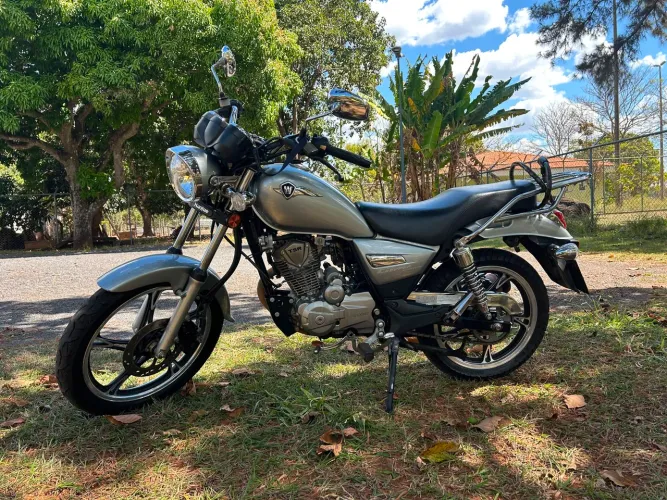 MOTO HAOJUE CHOPPER ROAD TZ150CC