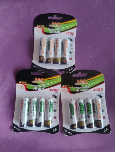 Pilhas recarregável AA novas lacradas 