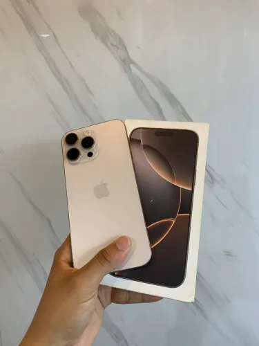 iPhone 16 pro max com caixa