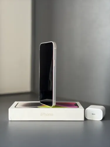 iPhone 14 Plus