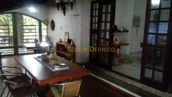 Chácara com 5 Quartos à Venda, Jardim Cristina - Pindamonhangaba