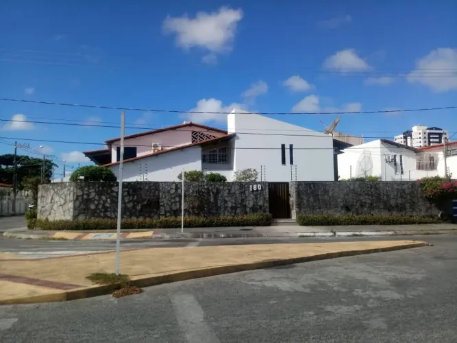 Casa na Suissa (1)