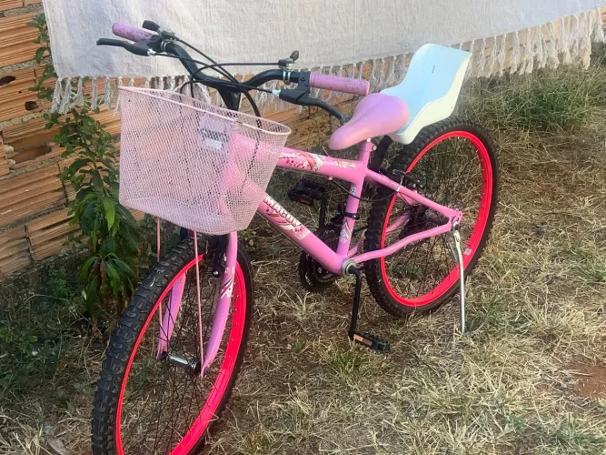 Vendo bicicleta de criança 