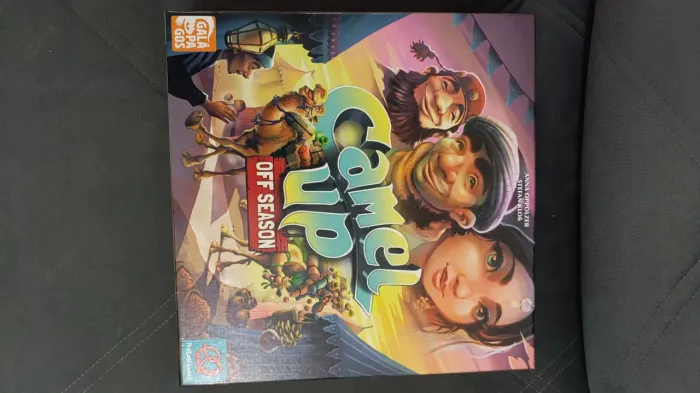 Jogo de Tabuleiro Camel UP: Off Season