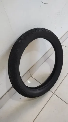 Vendo pneu traseiro pra biz pop 80/90-16 zerado leia a descrição