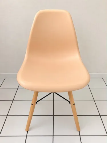 *Cadeira Tok&Stok salmão*