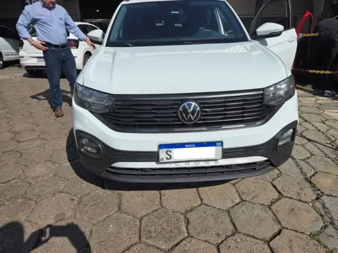 Volkswagen T-Cross 1.0 TSI Flex 12V 5P Aut. 2023