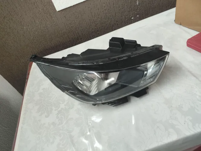 Farol HB20 2023 Original lado direito