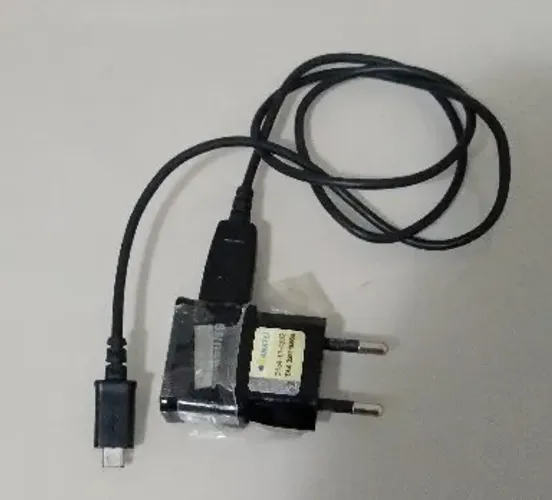 Carregador Samsung Usb-a 5v 1a 110v / 220v - Preto