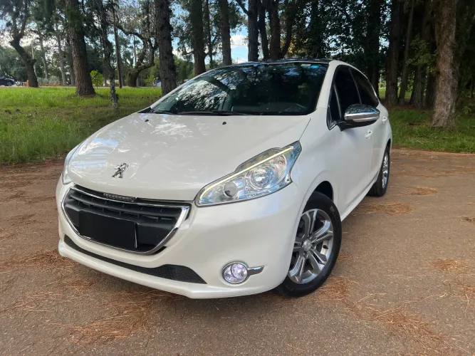 Peugeot 208 Griffe 1.6 Flex 16V 5P Aut. 2015