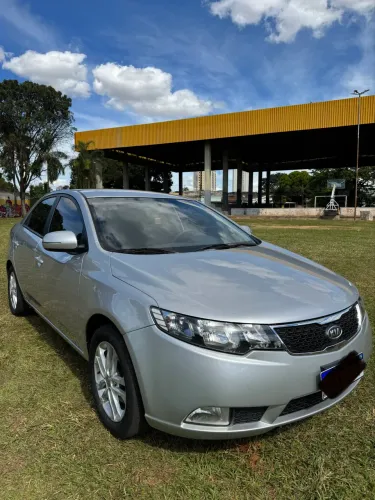 Kia Motors Cerato 1.6 16V Aut. 2011