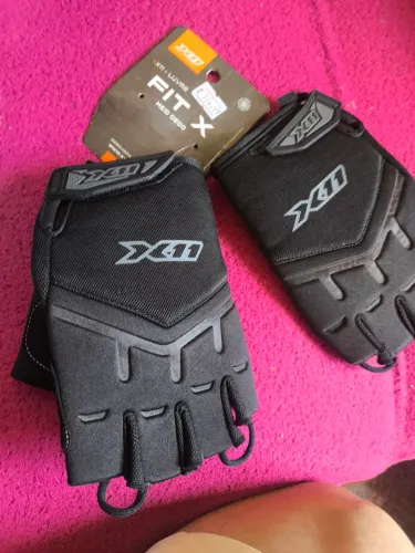 Luva X11 - Moto/bike/Treino - 100,00