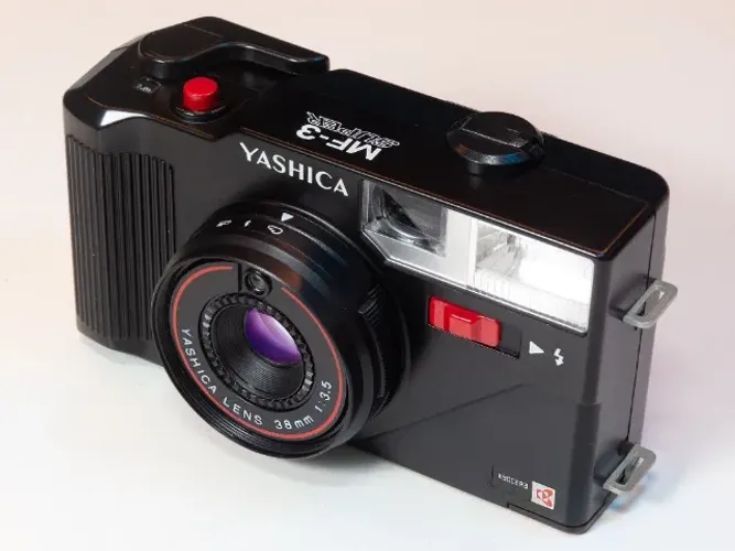 Yashica - MF-3 Super - CHUCHUZINHA