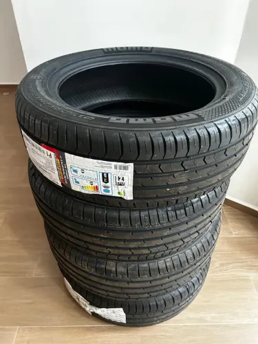 Vendo jogo de pneus Novos