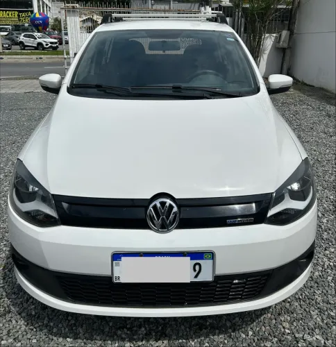 Volkswagen Fox Bluemotion 1.0 MI Total Flex 12V 3P 2014