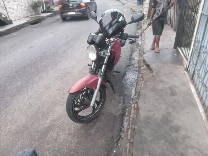 Vendo minha fazer 250ys 5 mil