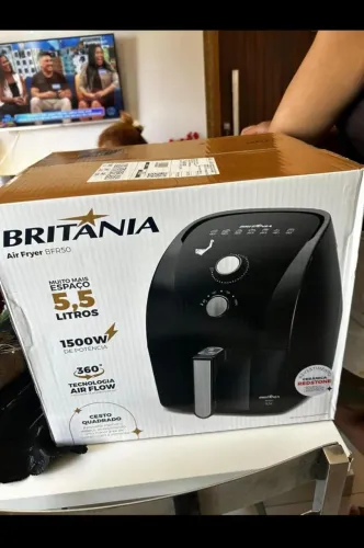 Airfryer Britânia 5.5 L NOVA