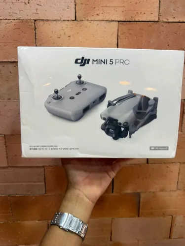 DJI Mini 5 Pro Fly More Combo