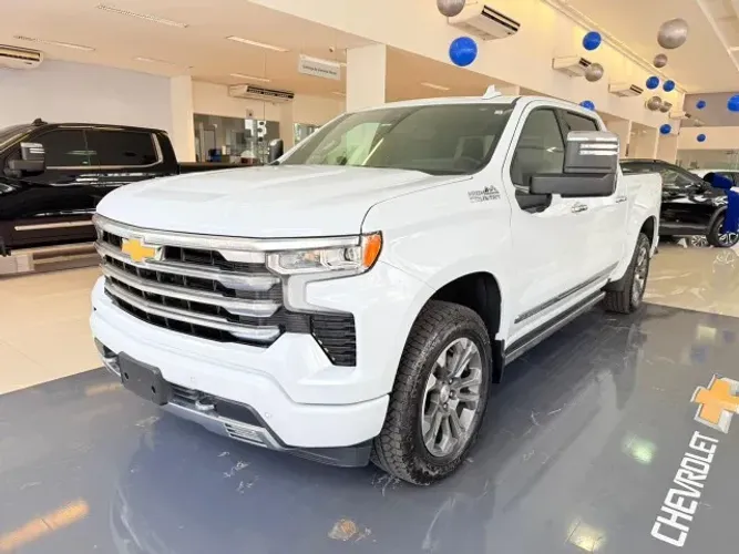 Chevrolet Silverado High Country 5.3 V8 AWD Aut. 2026