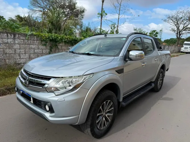 Mitsubishi L200 Triton Sport HPE-S 2.4 CD Dies. AUT 2020