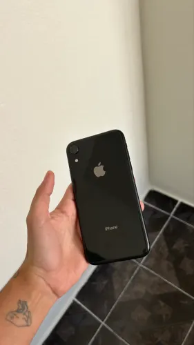 IPHONE XR 64GB PRETO