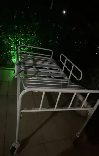 Cama hospitalar
