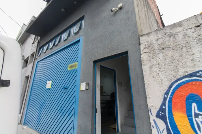 Casa comercial na Avenida Salim Farah Maluf, 4602 176 m²