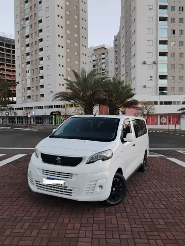 Peugeot Expert Minibus 1.6 Turbo Diesel 2020