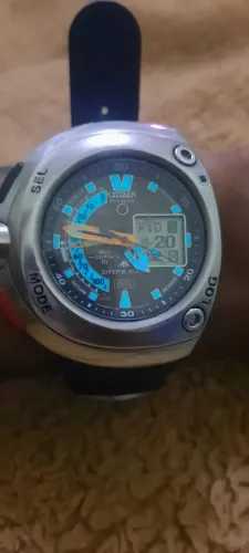 Relogio citizen meia luua