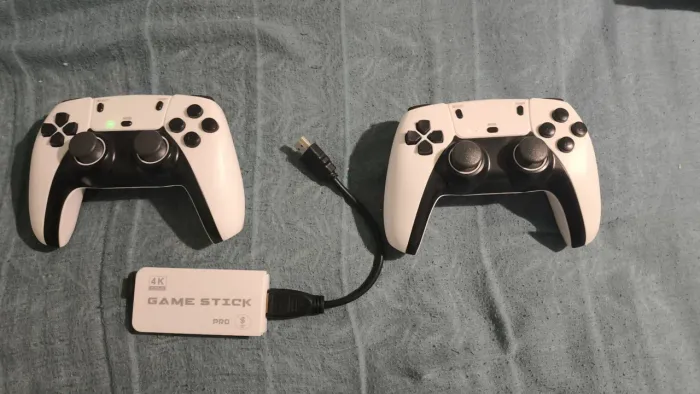 Gamestick M15 pro + pilhas recarregáveis com carregador