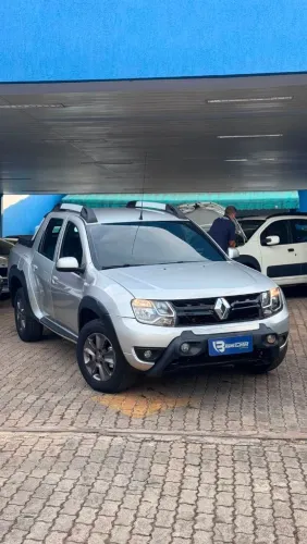 Renault Duster Oroch Dyna. 2.0 Hi-flex 16V Aut. 2020