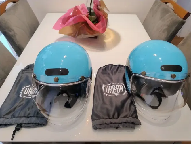 Par de capacetes Tracer Urban Helmets Azul tamanho 56 e 58 - FAVOR LER A DESCRIÇÃO 