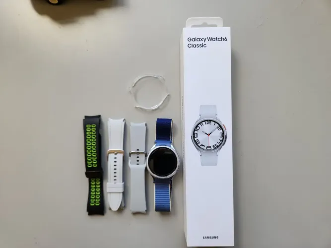 Samsung Galaxy watch6 classic 47mm LTE em estado de novo! Menos de um ano de uso!!!