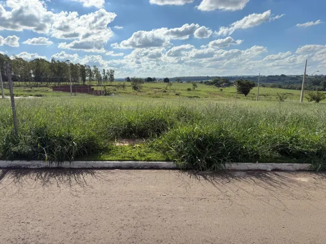 Imóvel para venda com 303 metros quadrados em Vila City - Paranavaí - PR