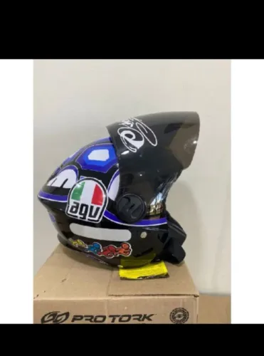 Capacete personalizado ( ENT GRÁTIS)