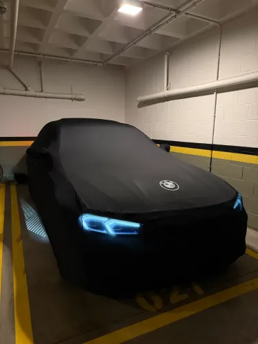 Capa para carro BMW 320i