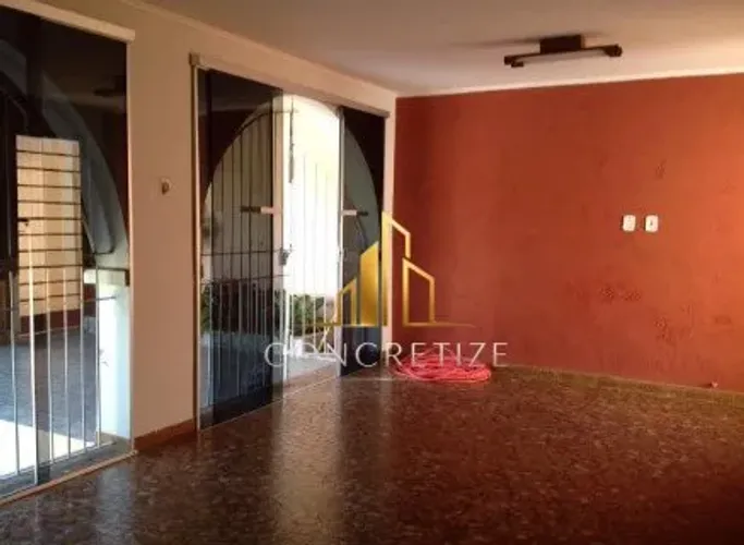 Casa para venda com 240 m² e 3 quartos em Vila São João da Boa Vista, Bauru - SP