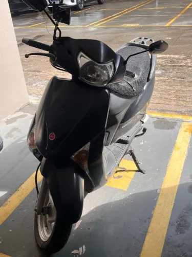 Vendo moto honda lead 2014 super conservada