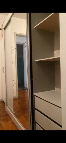 Guarda roupa 3 portas de correr com espelho