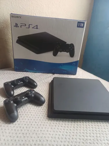 PlayStation 4