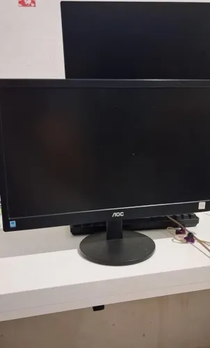 MONITOR AOC 18.5 POLEGADAS