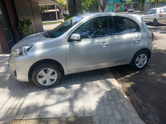 Nissan March S 1.0 16V Flex Fuel 5P 2015