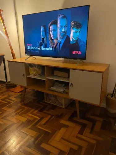 Rack Retrô para Tv 55 Polegadas Cinamomo/off White