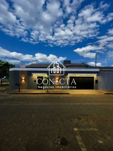 Bela casa nova à venda em um dos bairros mais privilegiadas de Uberlândia, localizada no b