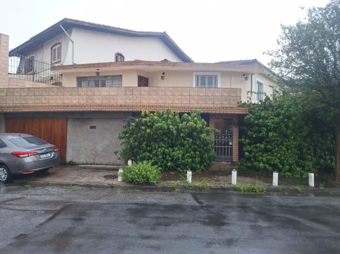 CASA 3 QUARTOS 2 VAGAS JD BONFIGLIOLI FL14