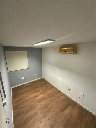 Sala Comercial - 16m2 (ENERGIA INCLUSO)