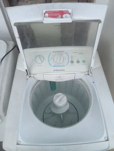 Máquina de lavar Eletrolux 12kg