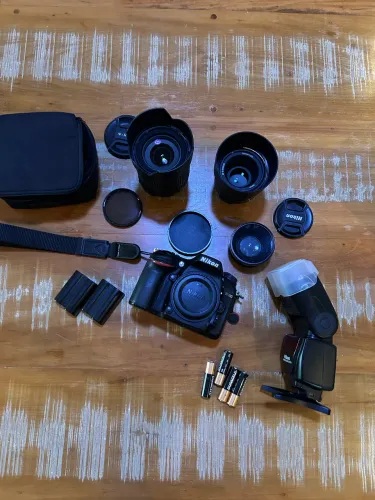 Nikon d7100 MUITO NOVA!! + 50mm AF + 18-105 AF